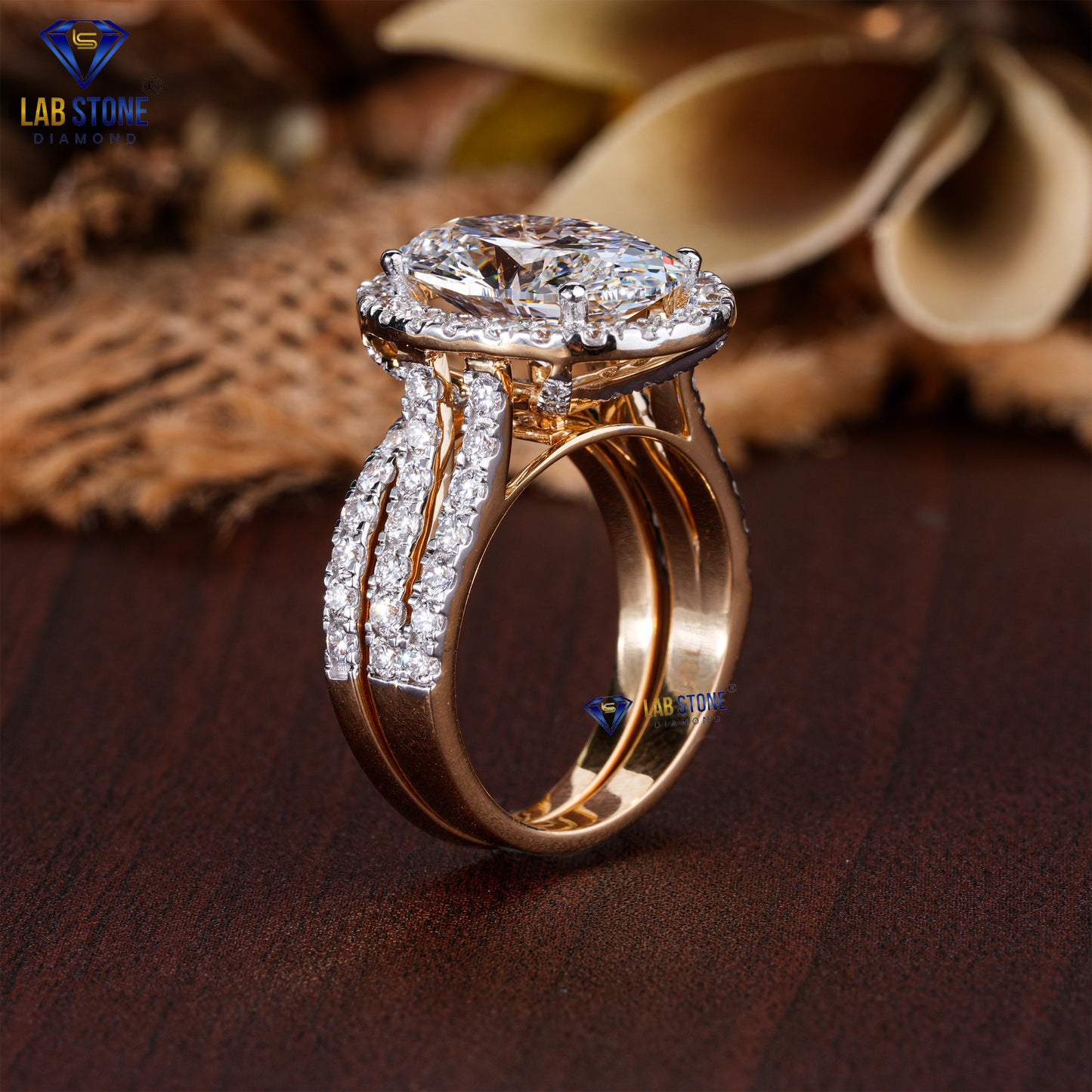 7.57 TDW Oval & Round Cut Diamond Women's Ring with Band