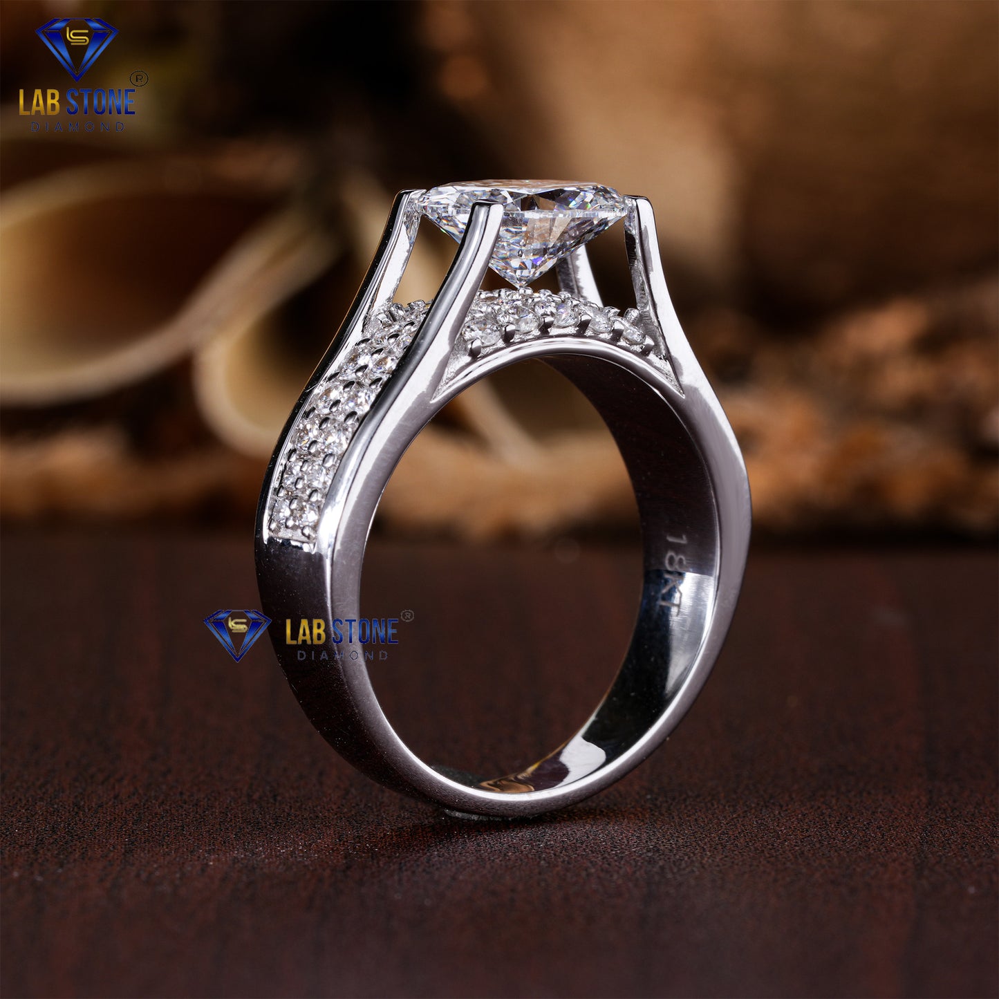 1.85 TDW Oval & Round Cut Women’s Diamond Engagement Ring