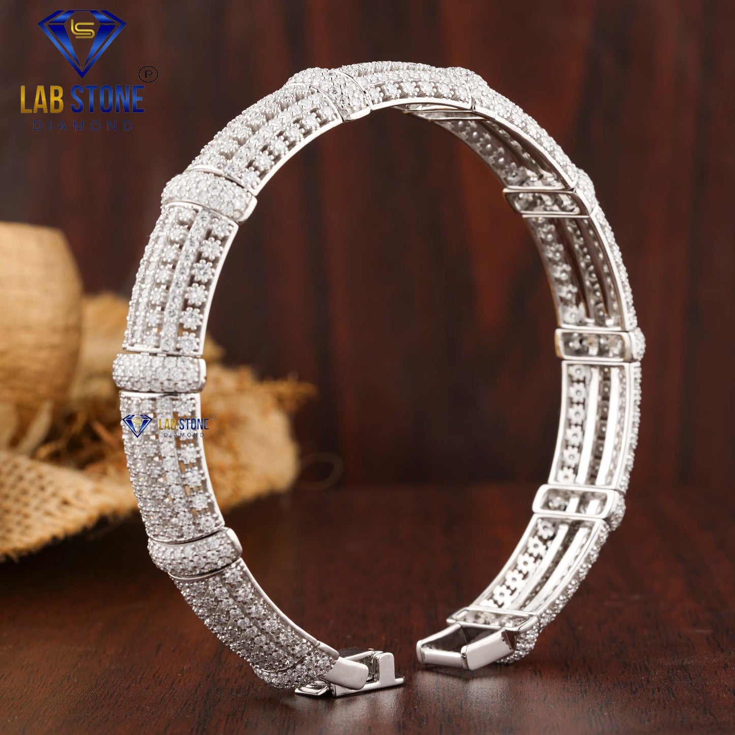 9.16 TDW Round Cut Diamond Bangle Bracelet