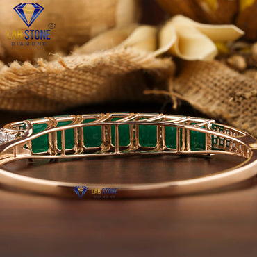 17.10 TDW Carré Diamond & Fancy Green Emerald Gemstone Bangle Bracelet