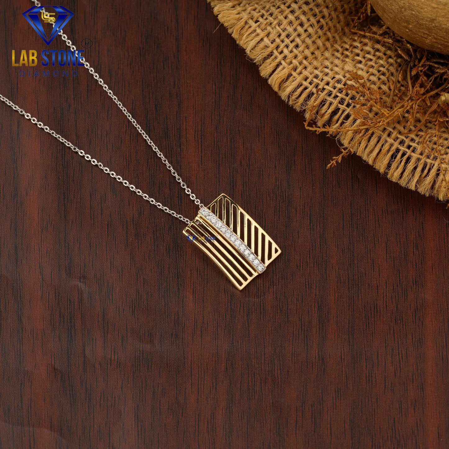 0.143 TDW Round Cut Diamond Custom Pendant with Chain