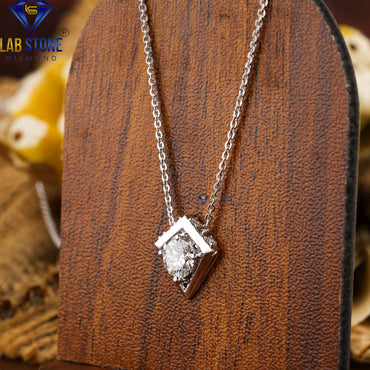 0.72 TDW Round Cut Diamond Pendant with Chain