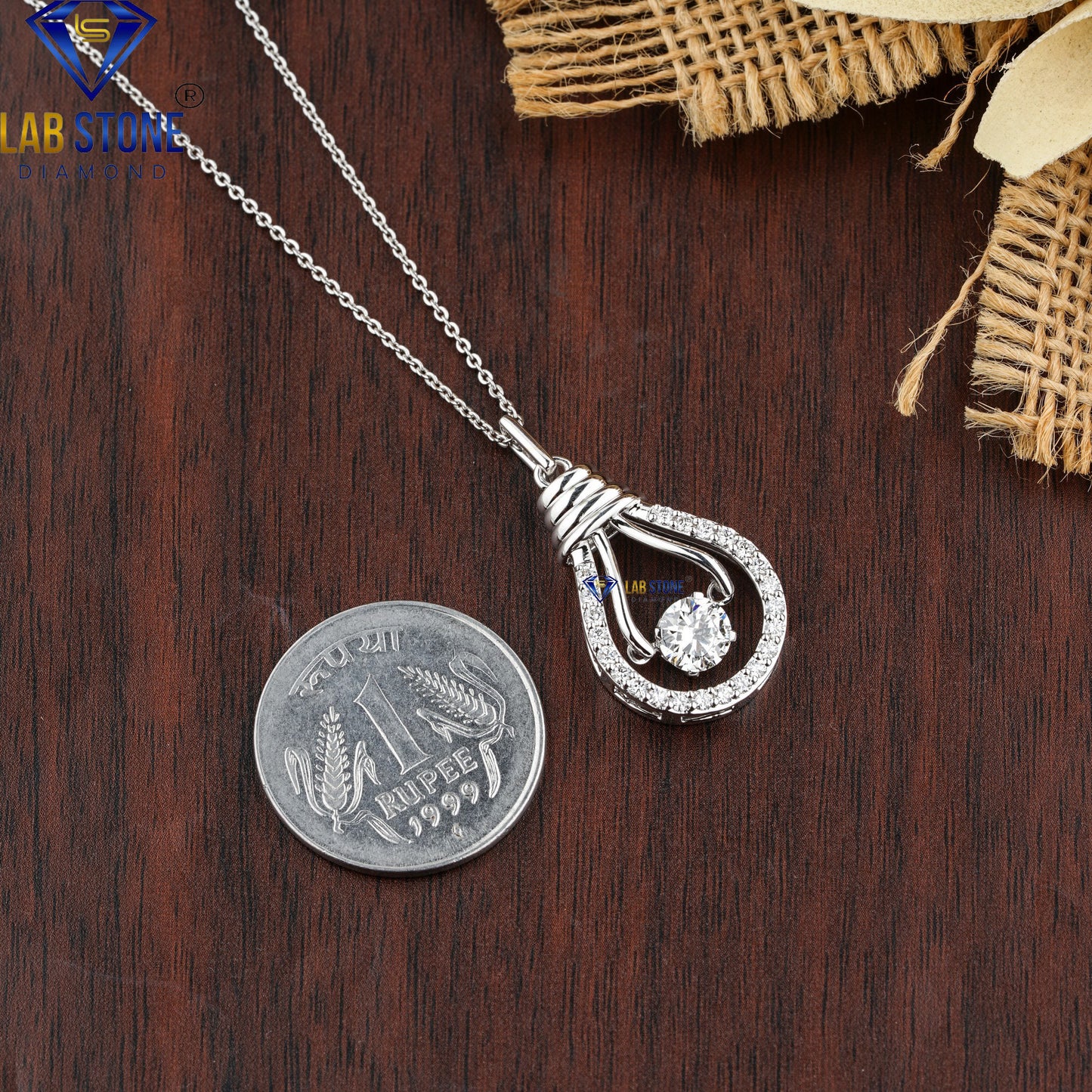 1.46 TDW Round Cut Diamond Pendant with Chain