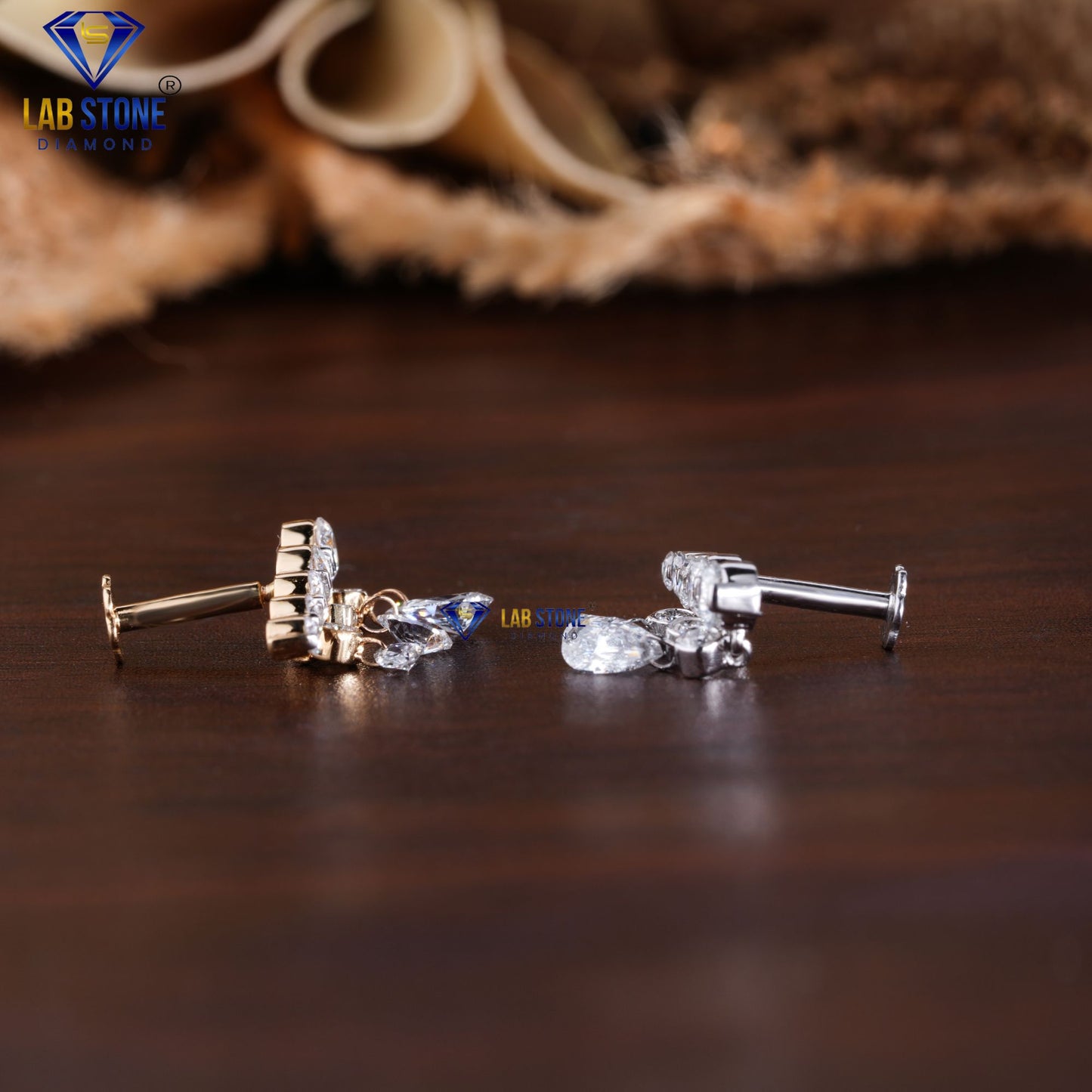 1.17 TDW Pear & Round Cut Diamond Piercing