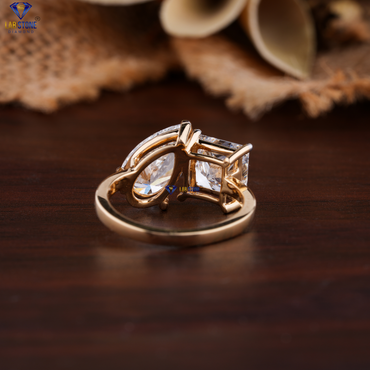 3.80 TDW Princess & Pear Cut Women's Diamond Engagement Ring