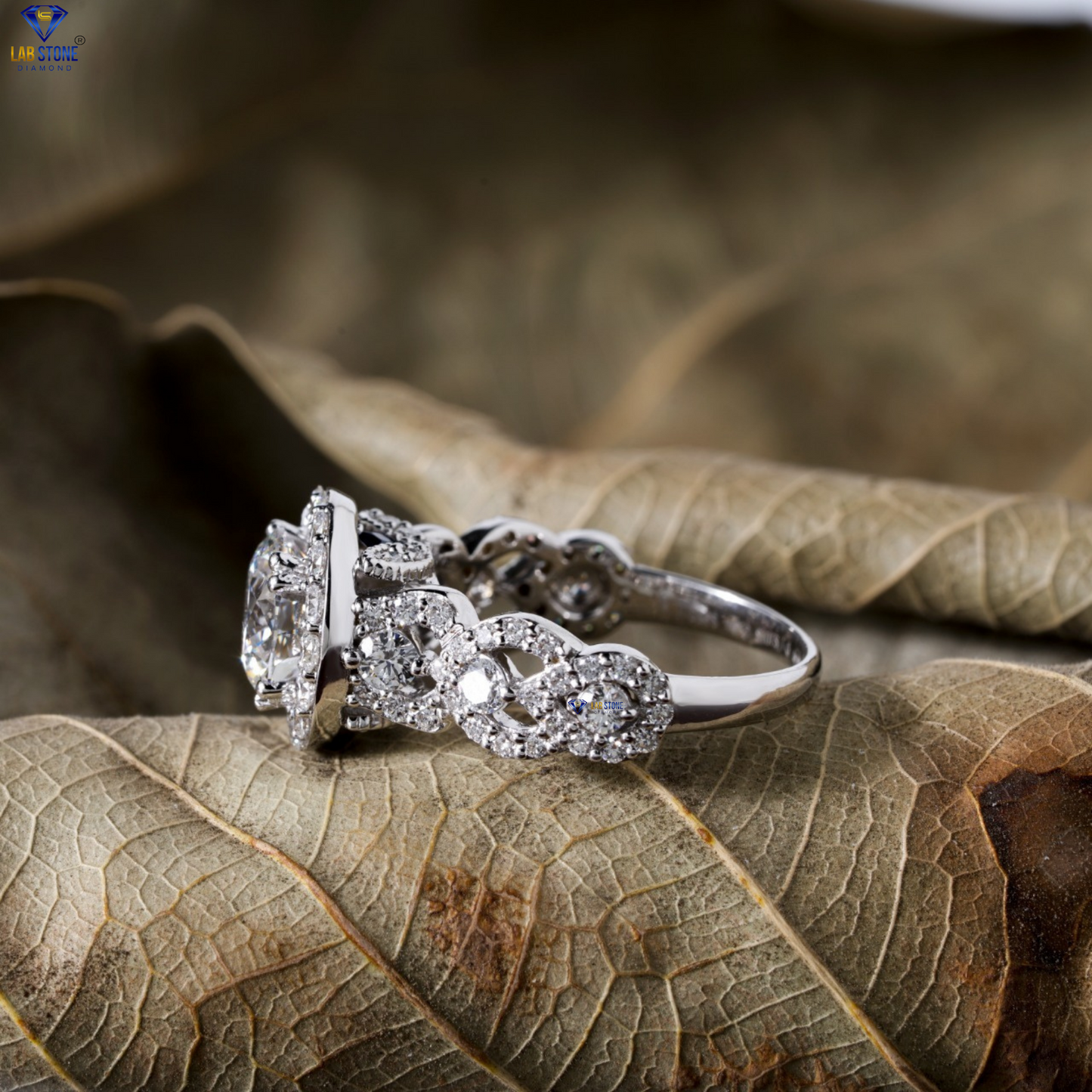 3.26 TDW Round Cut Diamond Women’s Halo Ring