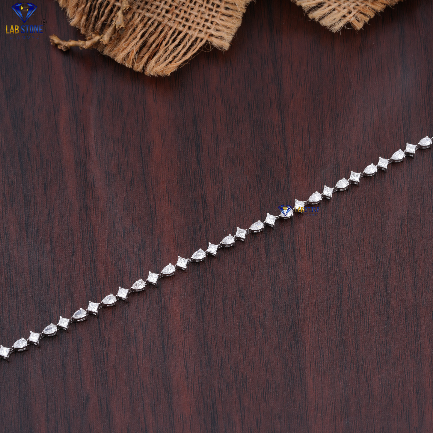 3.43 TDW Princess & Pear Cut Diamond Slider Bracelet