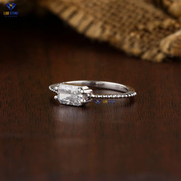 0.93 TDW Radiant Cut Women’s Solitaire Diamond Ring