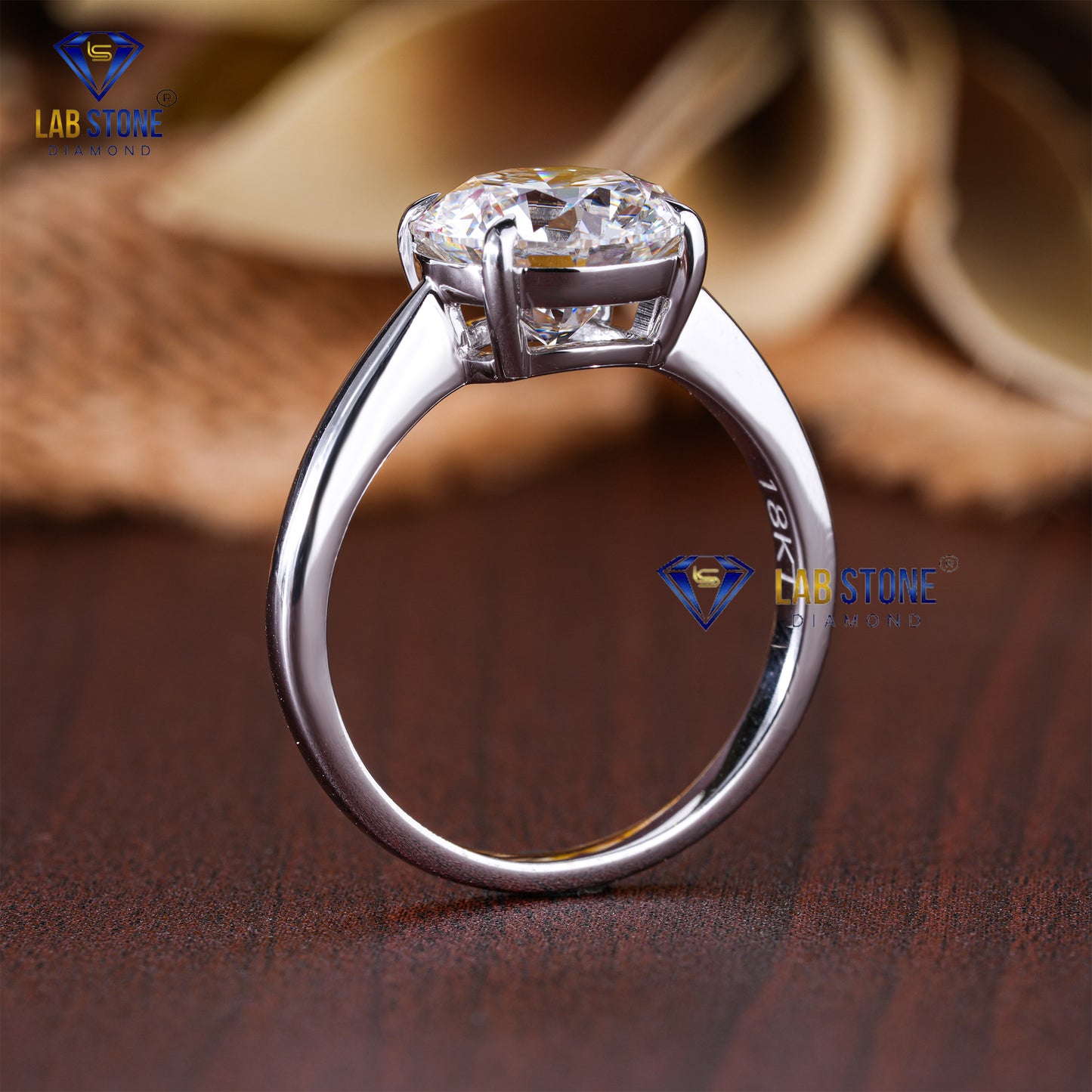 1.35 TDW Round Cut Diamond Women’s Solitaire Ring