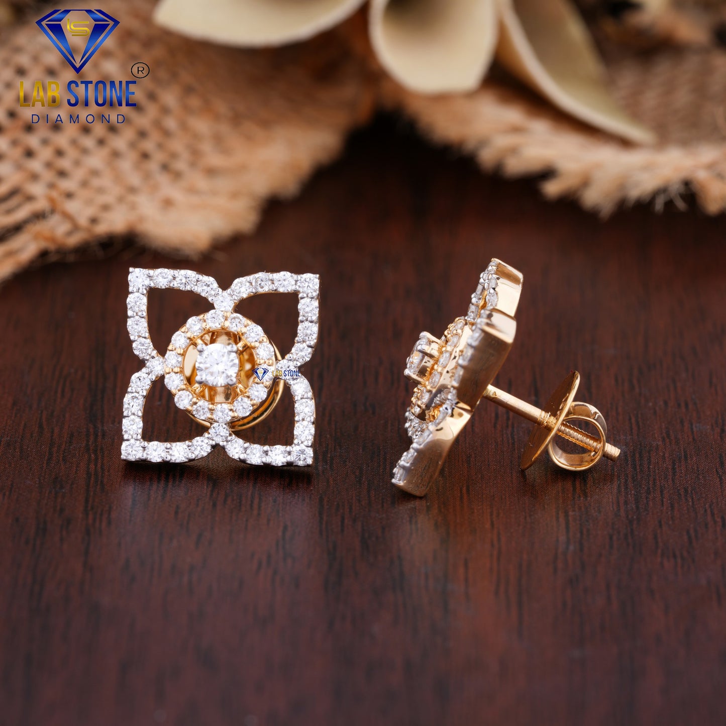 1.10 TDW Round Cut Diamond Stud Earring