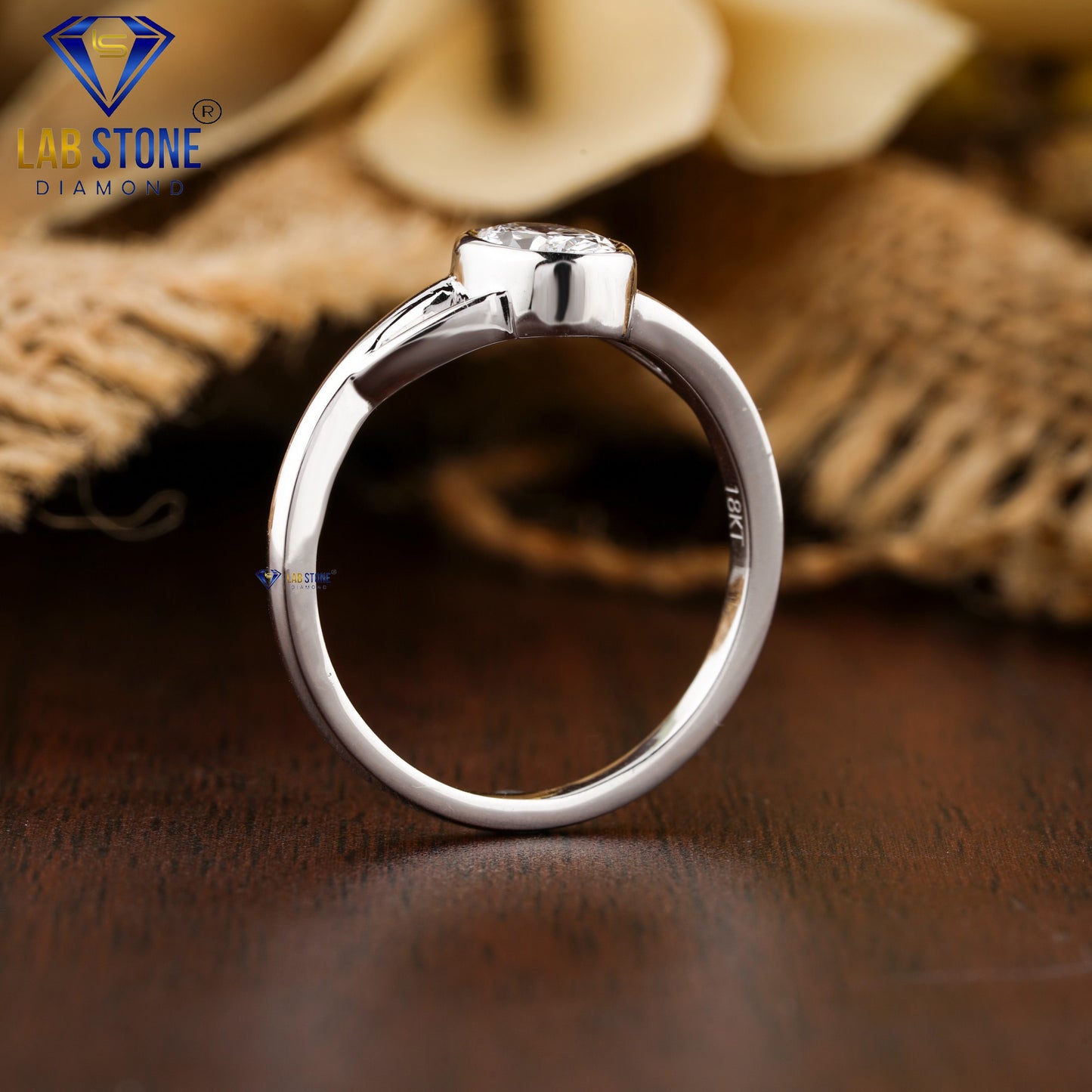 0.73 TDW Oval Cut Women’s Solitaire Diamond Ring