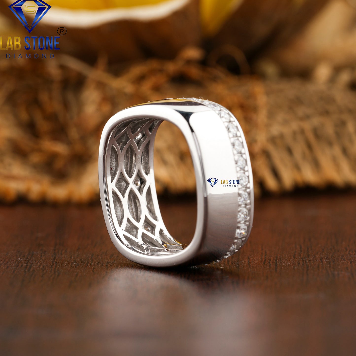 1.12 TDW Round Cut Diamond Men’s Band