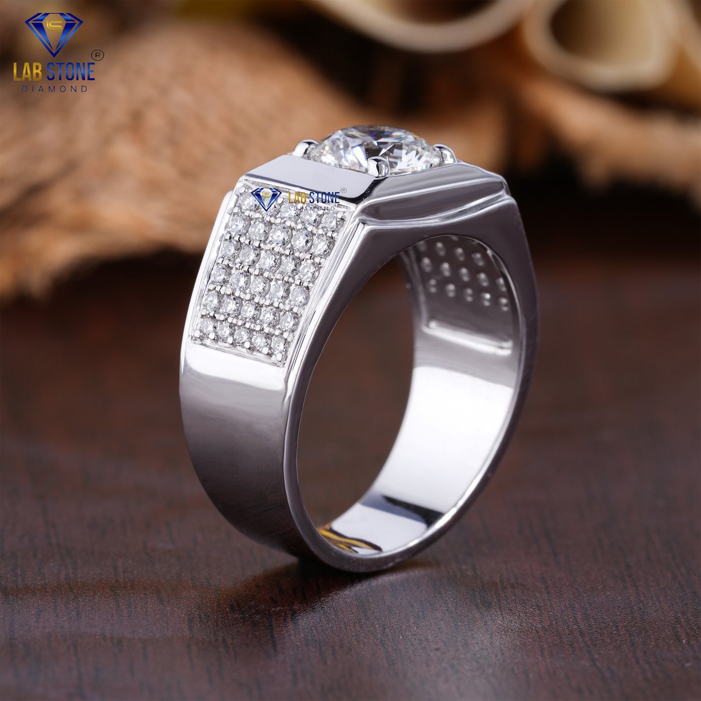 1.47 TDW Round Cut Men’s Diamond Engagement Ring