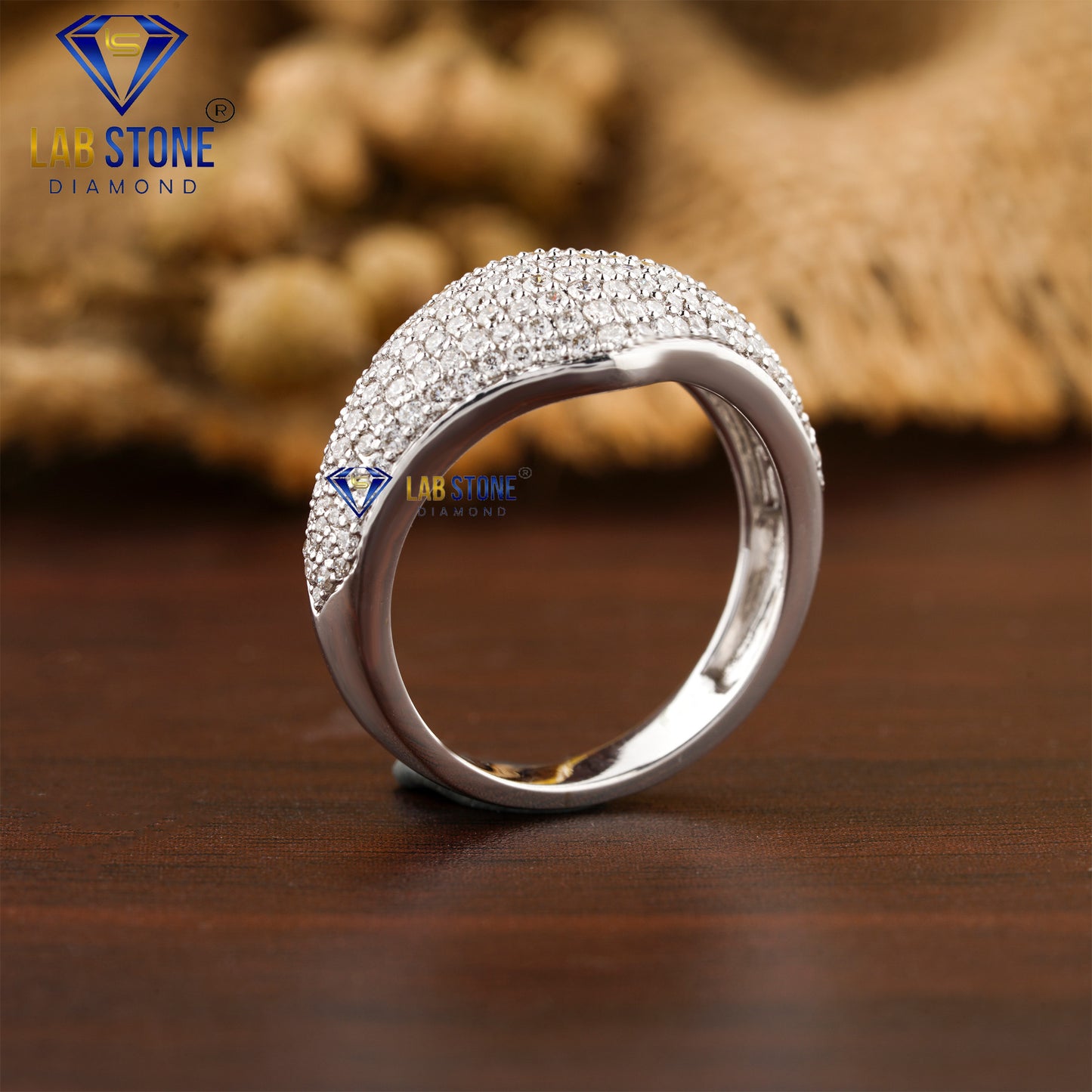 0.66 TDW Round Cut Men’s Engagement Diamond Ring