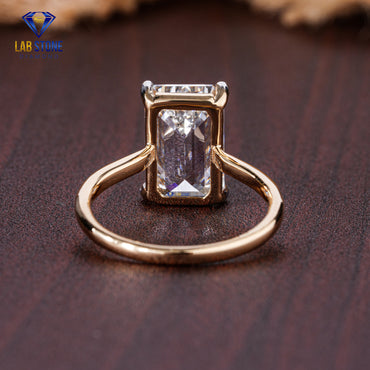 5.00 TDW Emerald Cut Diamond Women's Solitaire Ring