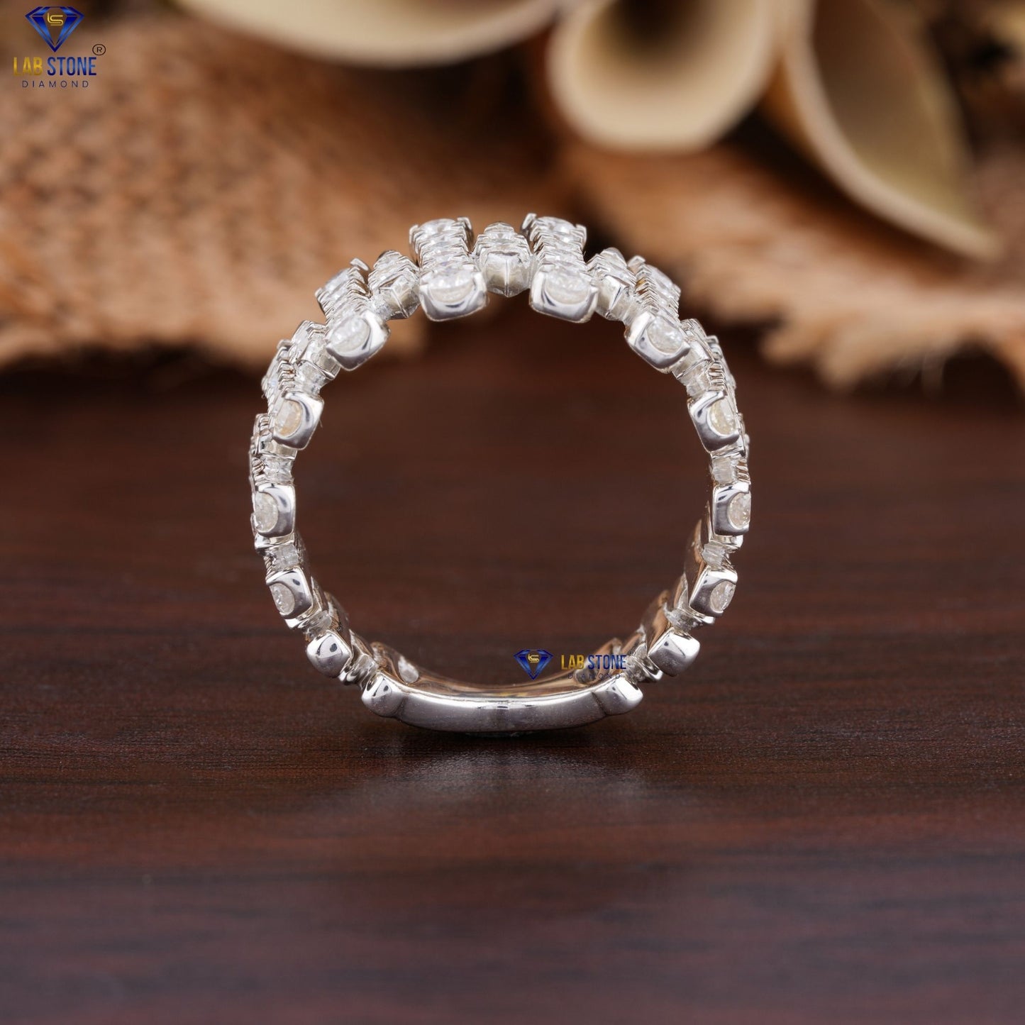 1.46 TDW Round Cut Women's Diamond Band Ring