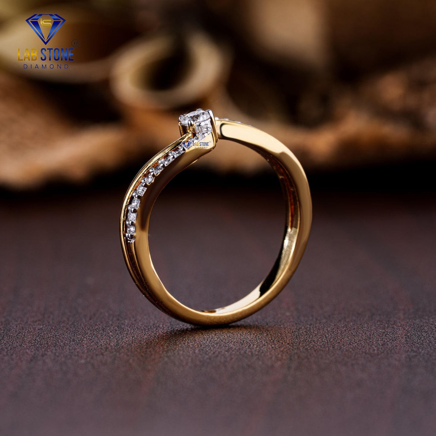 0.23 TDW Round Cut Diamond Engagement Ring