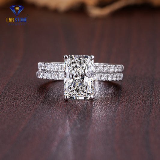 2.83 TDW Radiant & Round Cut Diamond Women's Ring with Band
