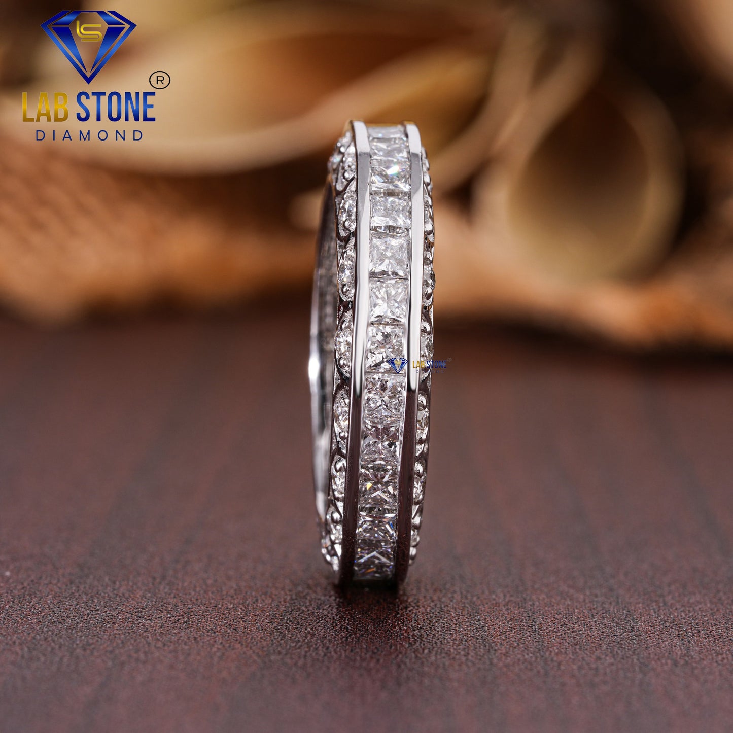 3.04 TDW Princess and Round Cut Diamond Band