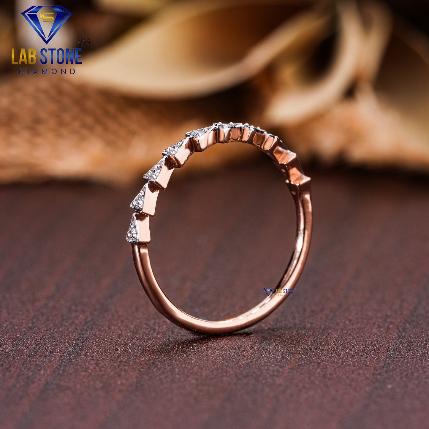 0.05 TDW Round Cut Diamond Women’s Engagement Band