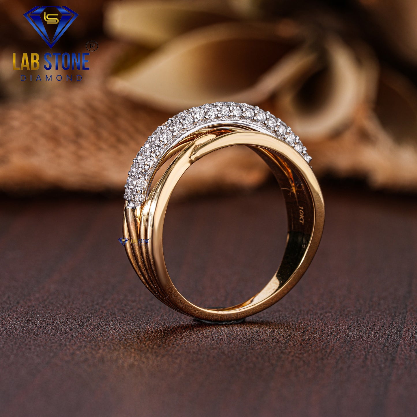 0.406 TDW Round Cut Diamond Women’s Engagement Ring