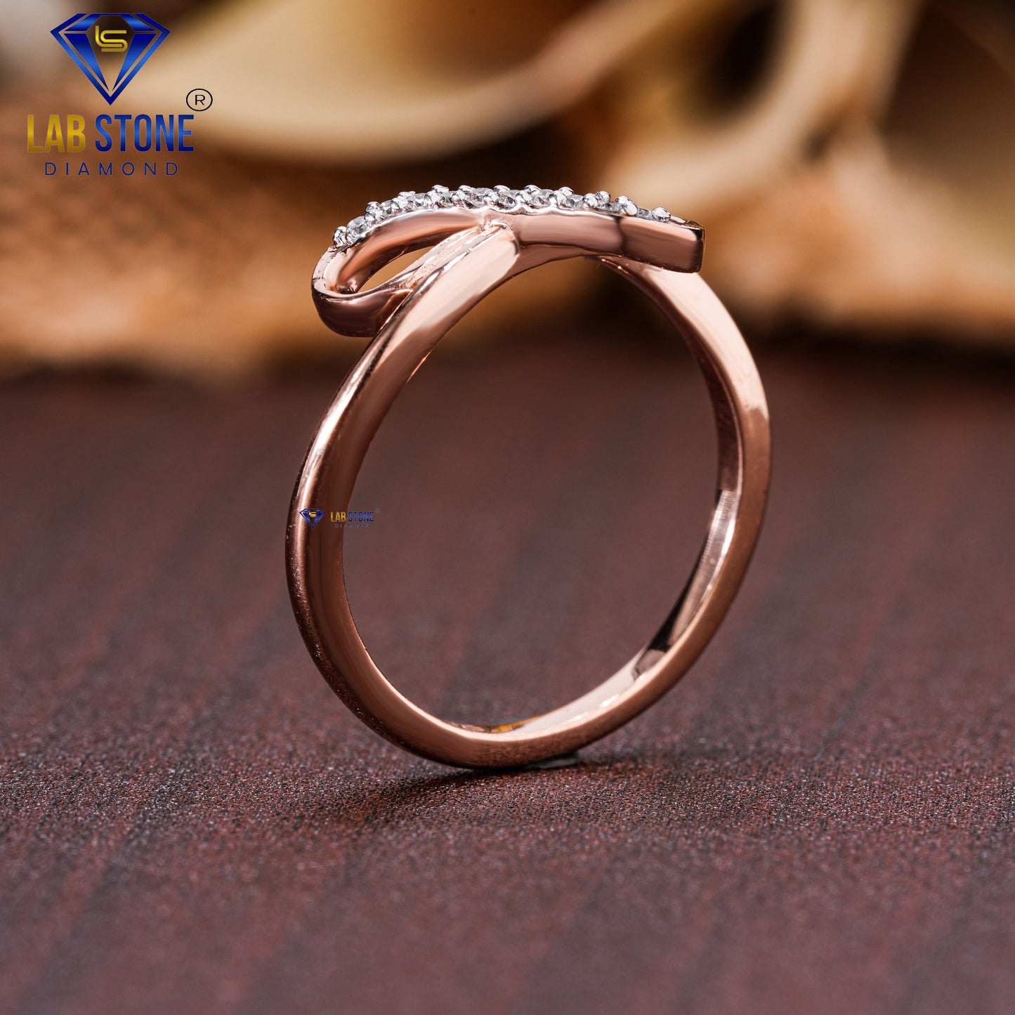 0.05 TDW Round Cut Diamond Infinity Shape Women’s Engagement Ring