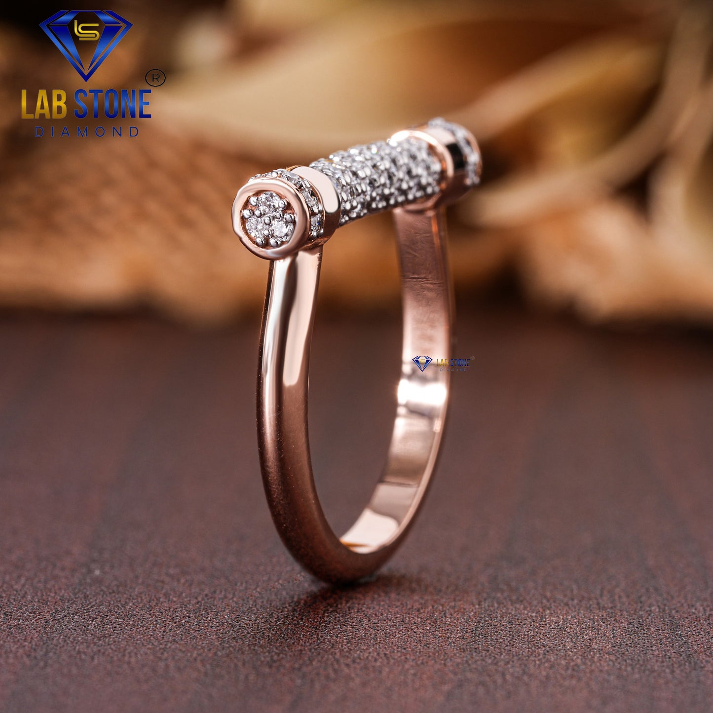 0.47 TDW Round Cut Diamond Women's Engagement Ring