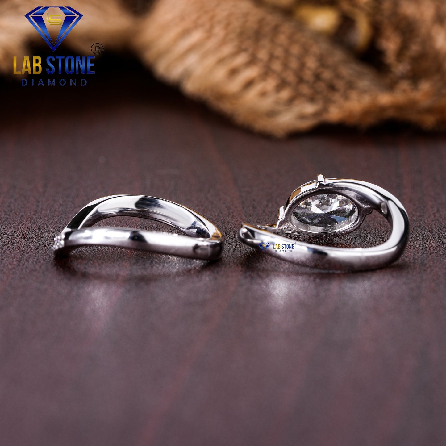 1.24 TDW Pear & Round Cut Women’s Engagement Diamond Ring