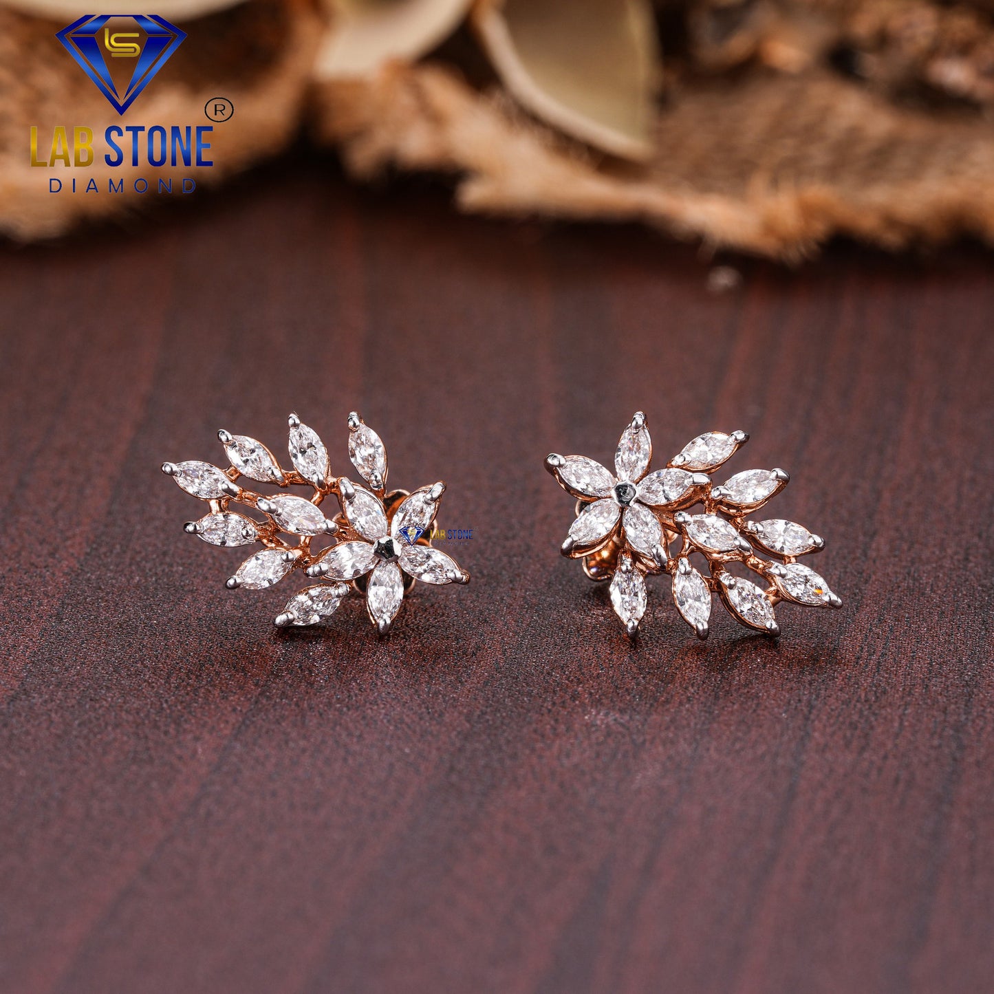 1.04 TDW Marquise Cut Diamond Stud Earring