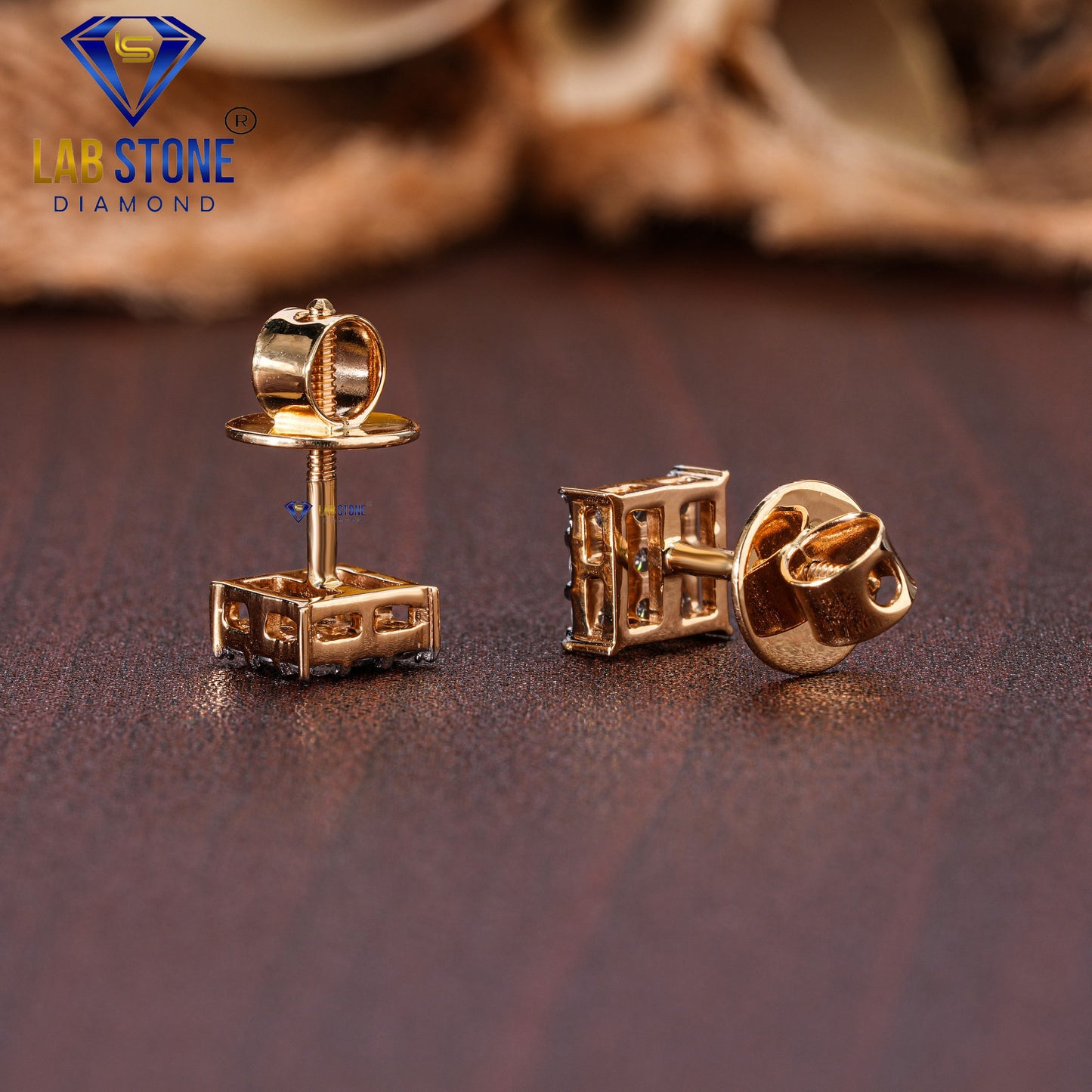 0.36 TDW Round Cut Diamond Stud Earring