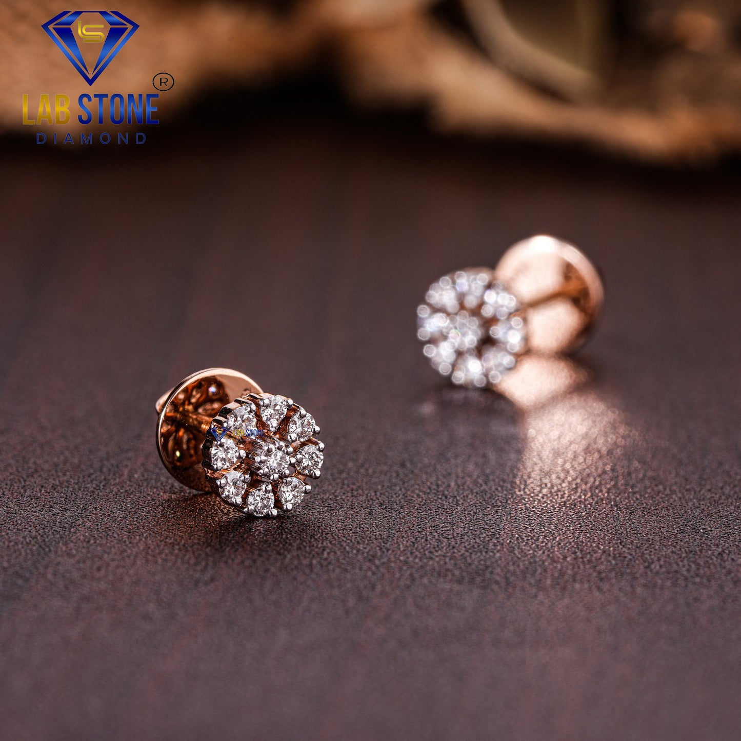 0.32 TDW Round Cut Diamond Stud Earring
