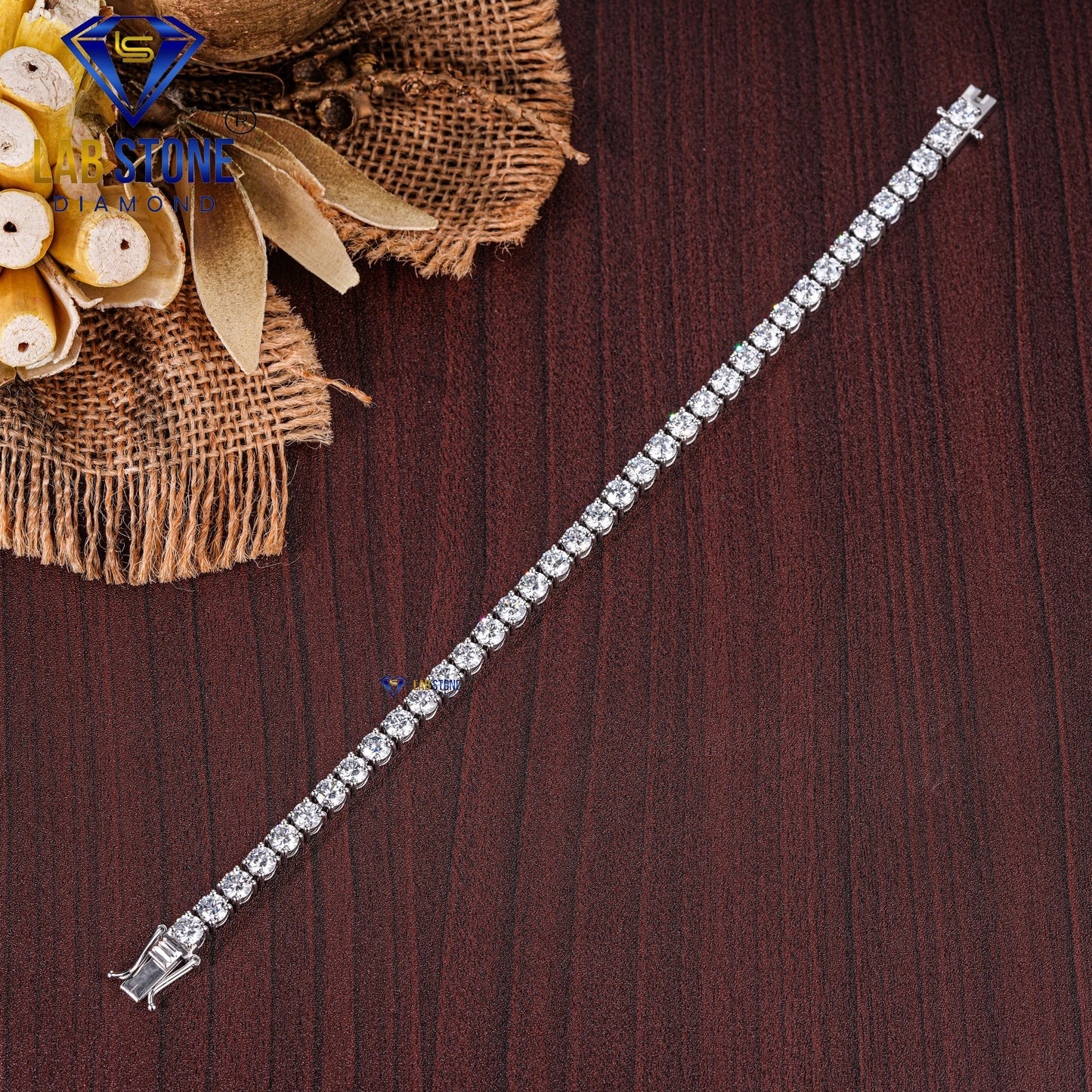 4.42 TDW Round Cut Diamond Tennis Bracelet