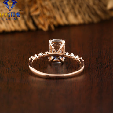 1.06 TDW Emerald Rose Cut & Round Cut Women's Engagement Diamond Ring