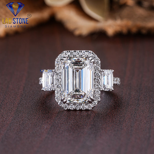 Emerald & Round Cut Diamond Halo Ring, 7.77 TDW