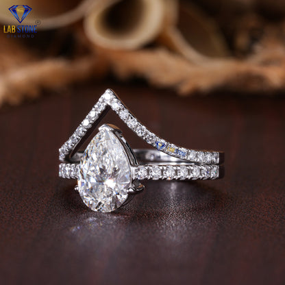 2.22 TDW Pear & Round Cut Women’s Diamond Ring with Band