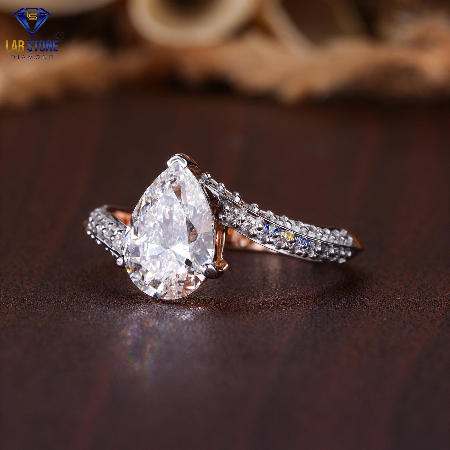 2.12 TDW Pear & Round Cut Diamond Women’s Engagement Ring