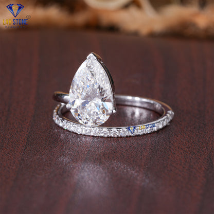 2.67 TDW Pear & Round Cut Diamond Women's Engagement Ring