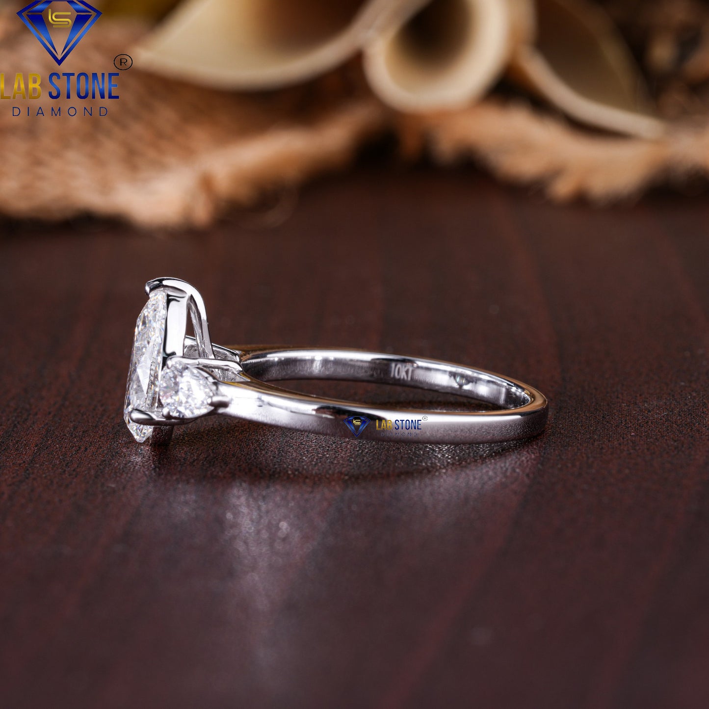 1.90 TDW Pear Cut Diamond Women's Three Stone Ring