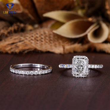 2.44 TDW Radiant & Round Cut Diamond Women’s Ring with Band