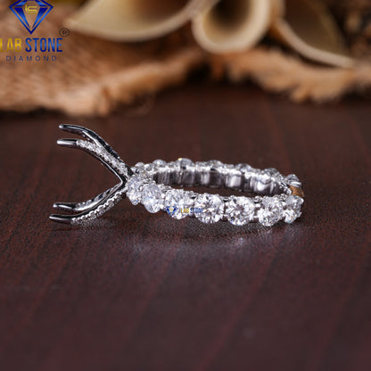 2.85 TDW Round Cut Diamond Women's Engagement Ring