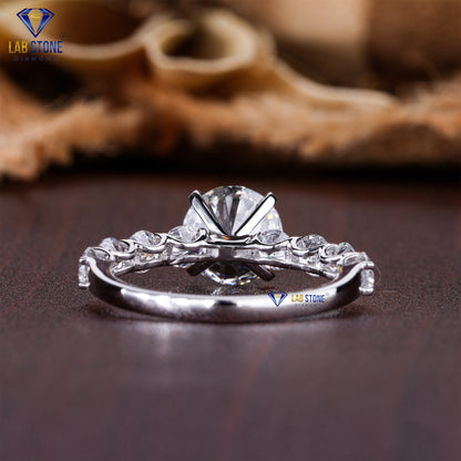 2.70 TDW Round Cut Diamond Women’s Engagement Ring