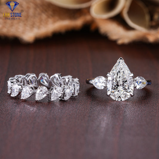 1.88 TDW Emerald & Round Cut Diamond Women's Ring with Band