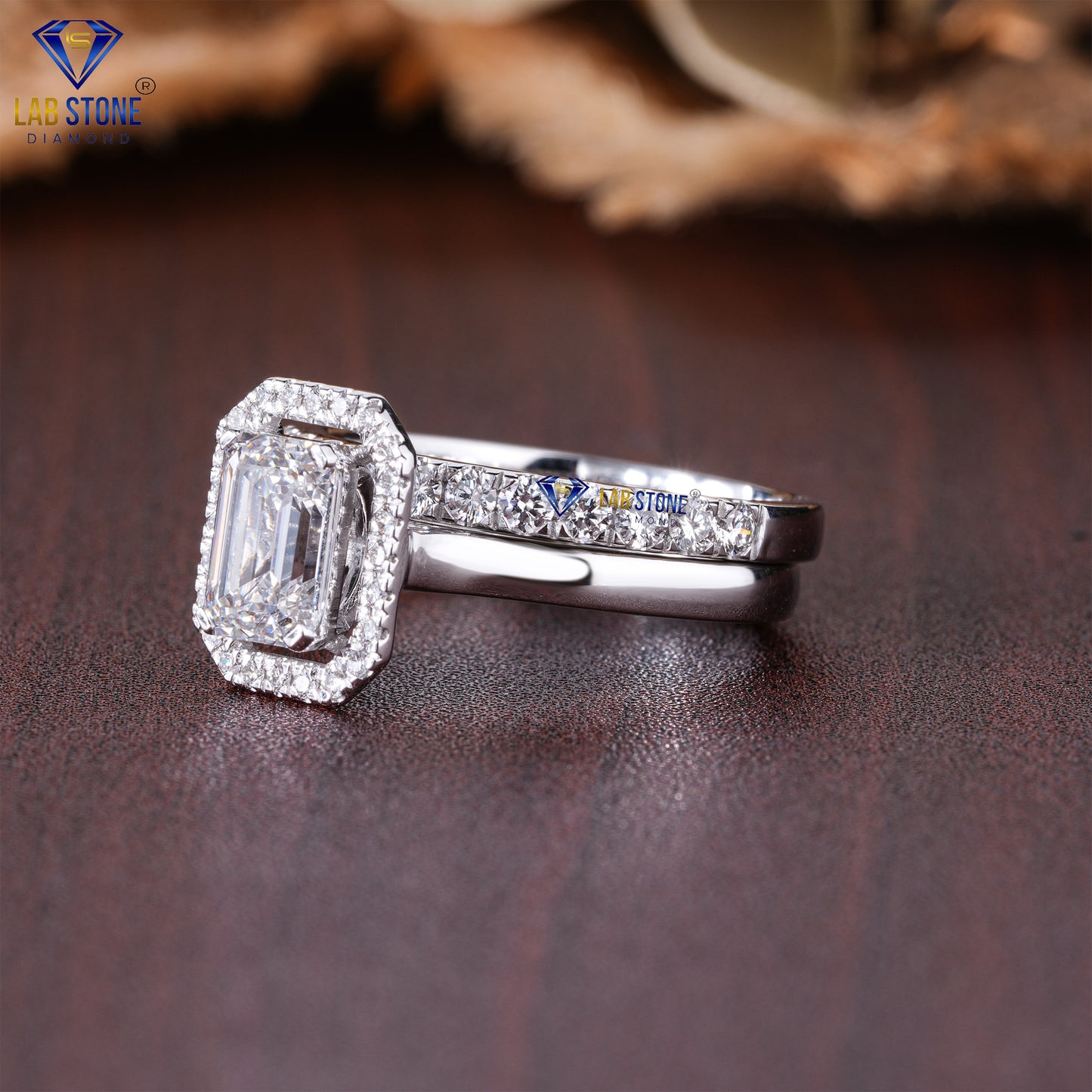 1.88 TDW Emerald & Round Cut Diamond Women's Ring with Band