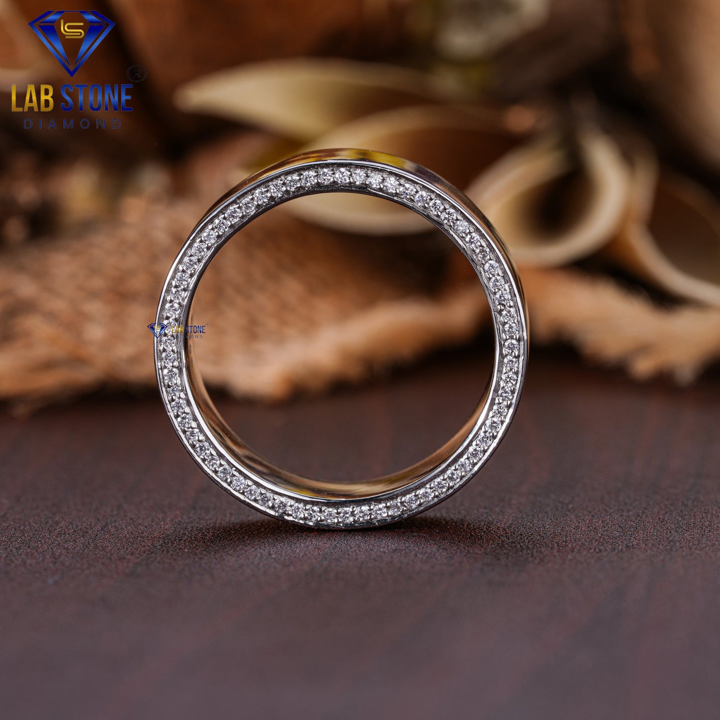 0.52 TDW Round Cut Diamond Women’s Band