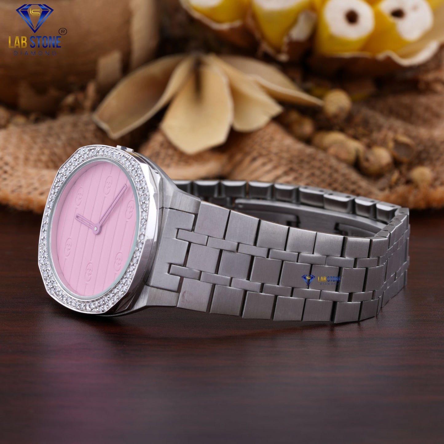 0.68 ct TDW Round Cut Diamond Watch Moissanite Diamond women's Watch