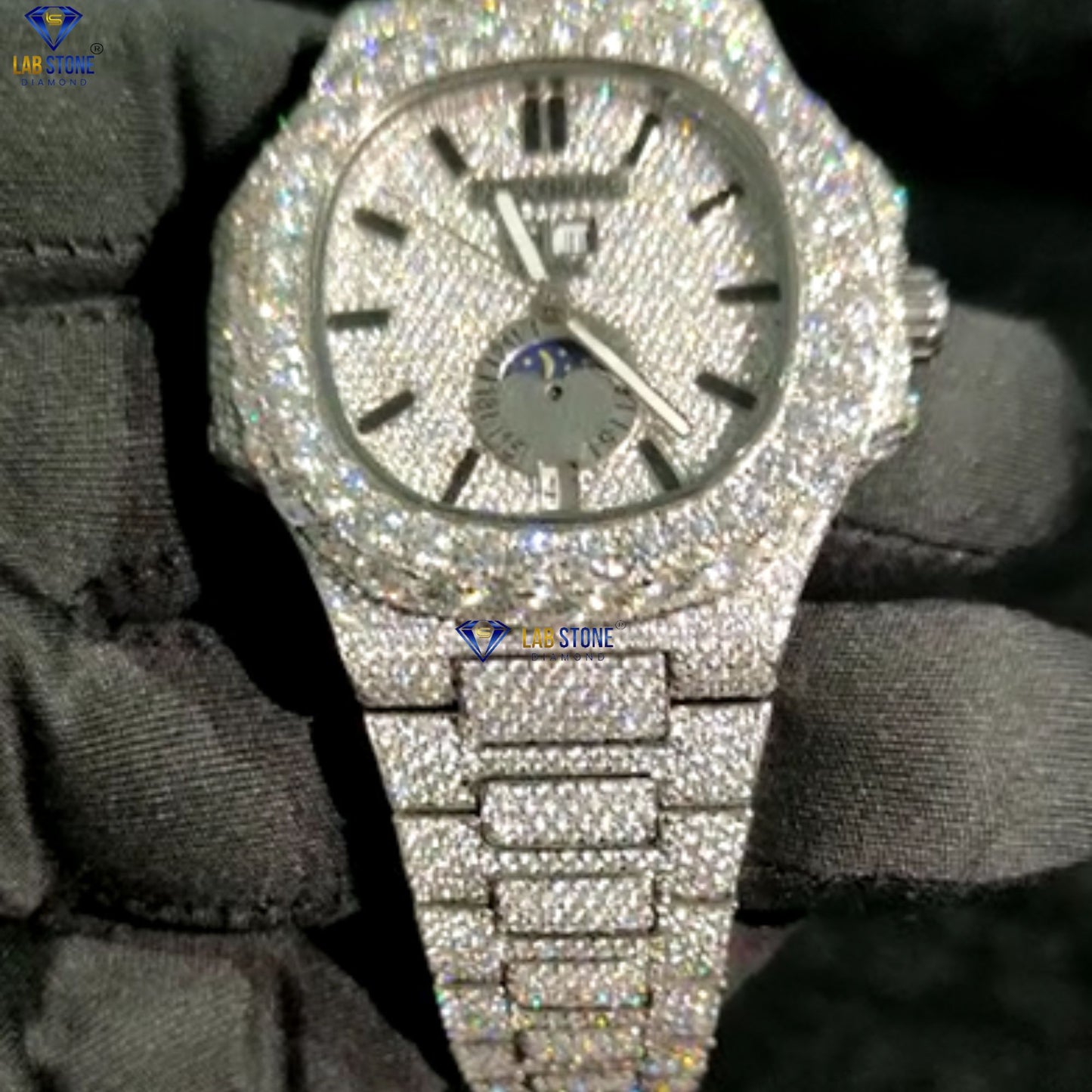 22.00 CT TDW Round Cut Diamond men's Watch