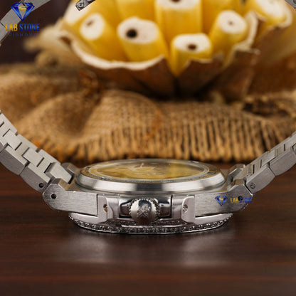 4.11 CT TDW Round Cut Diamond men's Watch