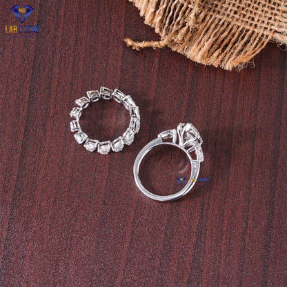 1.88 TDW Emerald & Round Cut Diamond Women's Ring with Band