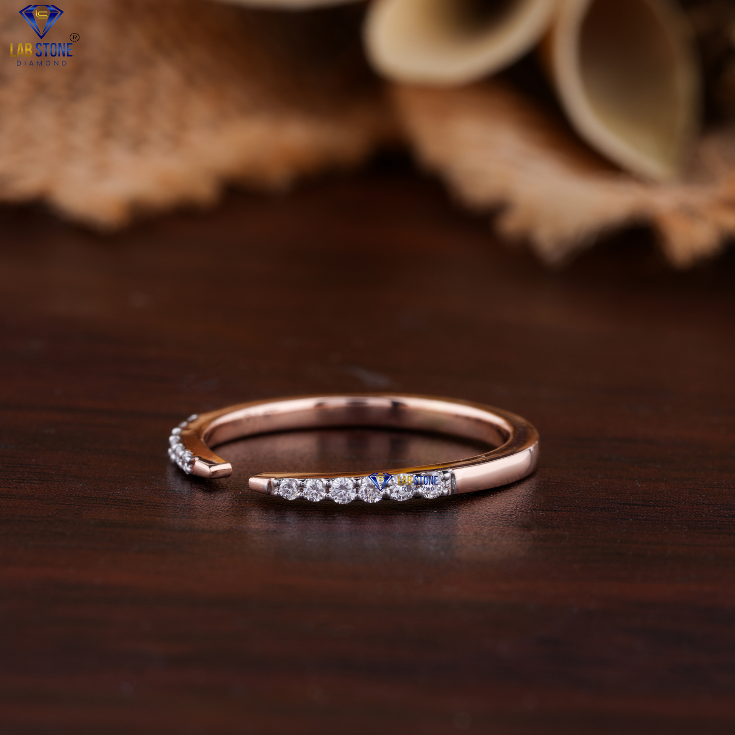 0.13 TDW Round Cut Diamond Band