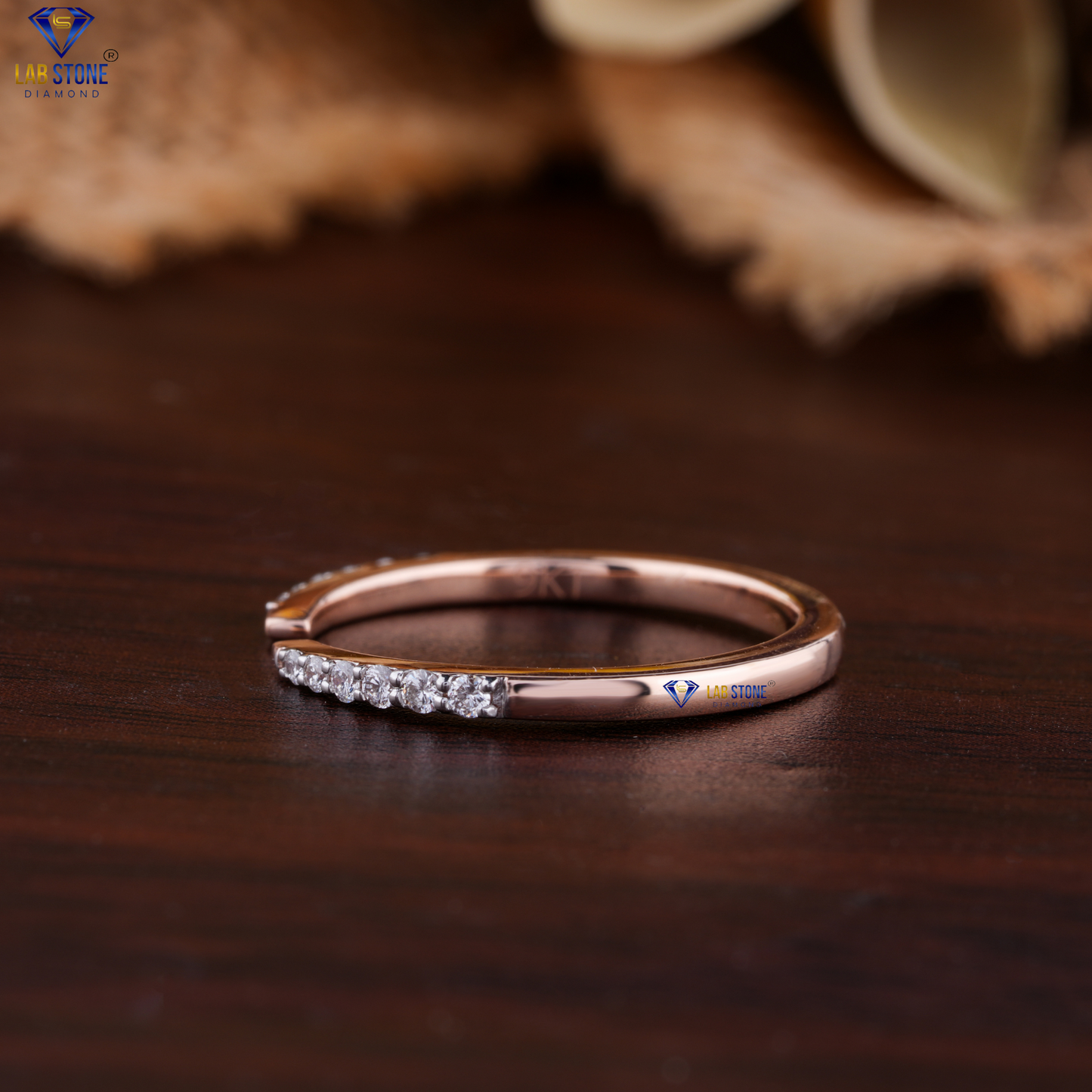 0.13 TDW Round Cut Diamond Band